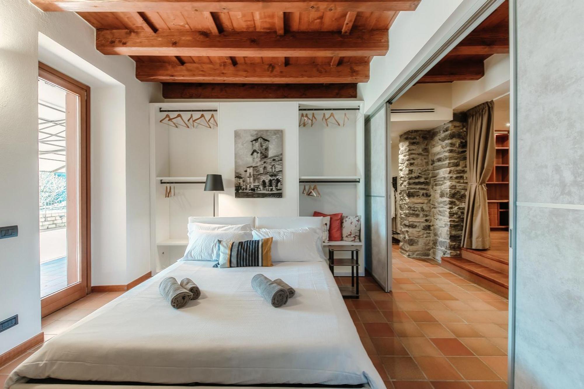 Апартаменты Crotto Polirolo - The House Of Travelers Черноббио Экстерьер фото